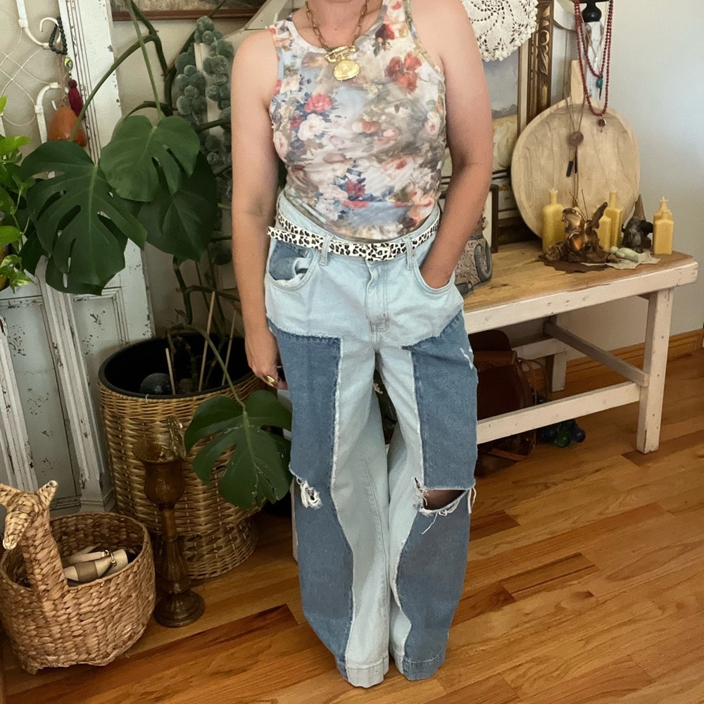 Reworked Denim forever 21 light wash baggy wide leg patchwork distressed jeans - Picture 6 of 10